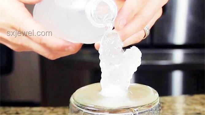 阻止水结冰的容器实验案例研究